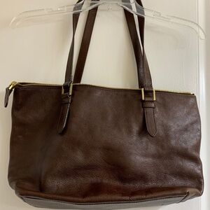 The Bridge Tote 🔴 50% off the posted price